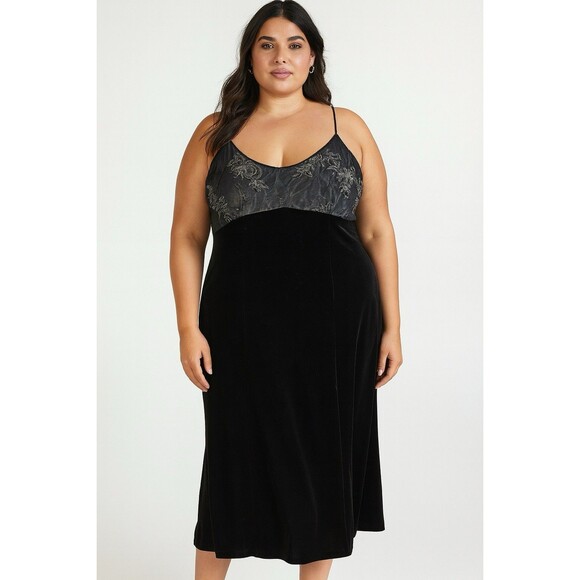 Lane Bryant NWT Babydoll Empire 18/20 Black Velvet Slip Dress Sequin Whimsigoth - Picture 1 of 16